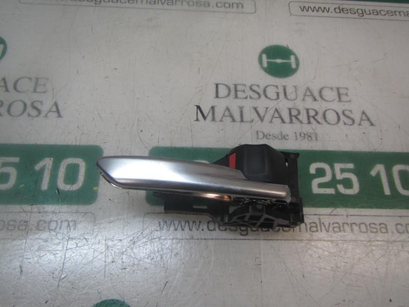 Recambio de maneta interior delantera derecha para toyota corolla hybrid referencia OEM IAM 6920502370C0  