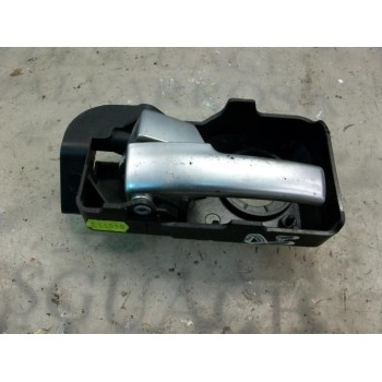 MANETA INTERIOR DELANTERA IZQUIERDA 