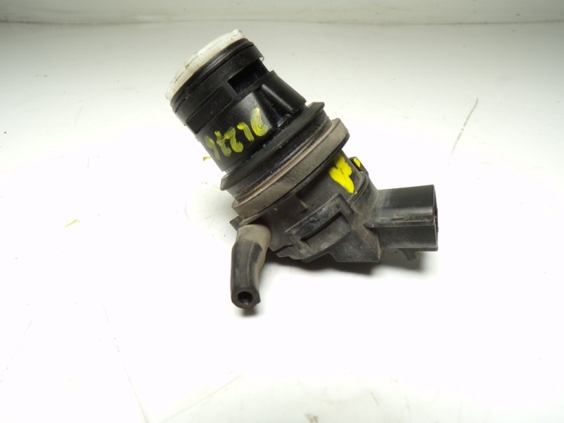 Recambio de bomba limpia para lexus ct 1.8 16v cat (híbrido) referencia OEM IAM 8533060190 8533060190 