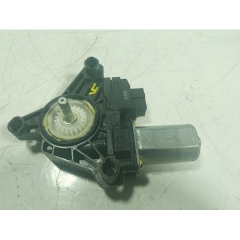 MOTOR ELEVALUNAS TRASERO IZQUIERDO A2469063100 A2469063100 