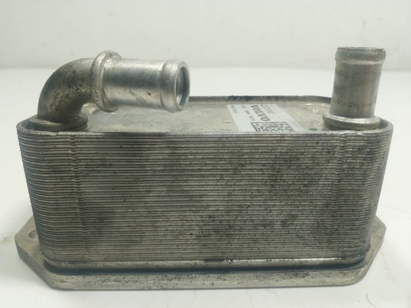 Recambio de enfriador aceite motor para volvo v60 ii (225) b4 mild-hybrid referencia OEM IAM 31325045 31325045 