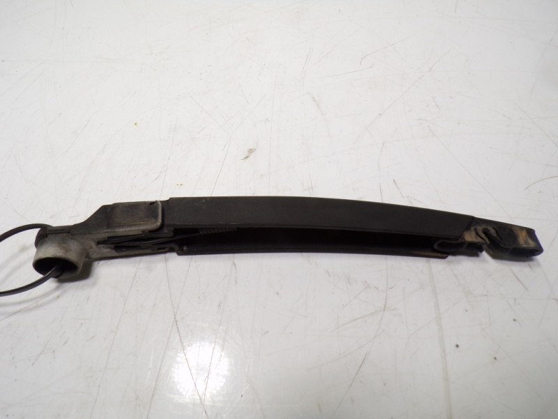 Recambio de brazo limpia trasero para fiat 500 x (334) 1.6 16v cat referencia OEM IAM 52078680  