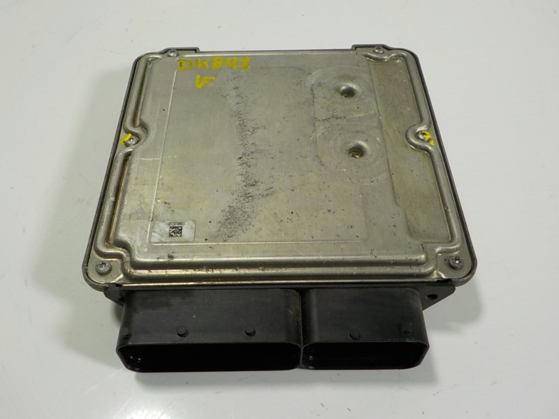 Recambio de centralita motor uce para seat leon (5f1) style referencia OEM IAM 04L906021DS5F0 04L907309D 