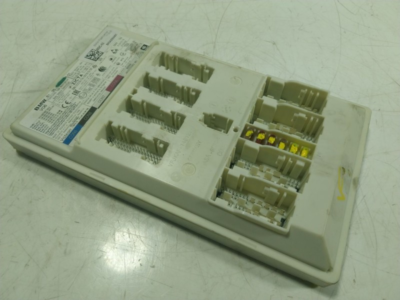 Recambio de caja reles / fusibles para bmw 1 (f40) 118 d referencia OEM IAM 61355B31359 14B127A 