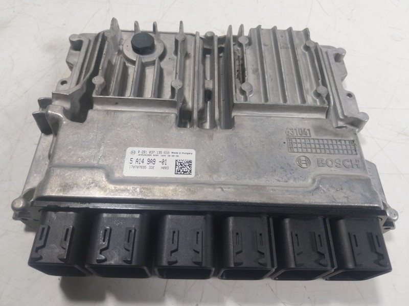 Recambio de centralita motor uce para bmw 1 (f40) 118 d referencia OEM IAM 13619886573 5A149A901 