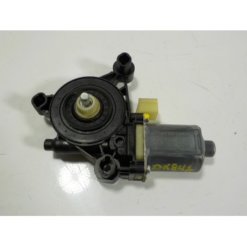MOTOR ELEVALUNAS DELANTERO DERECHO 5Q0959802B 5Q0959802B 