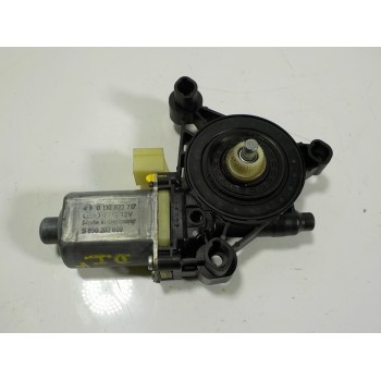 MOTOR ELEVALUNAS DELANTERO IZQUIERDO 5Q0959801B 5Q0959801B 