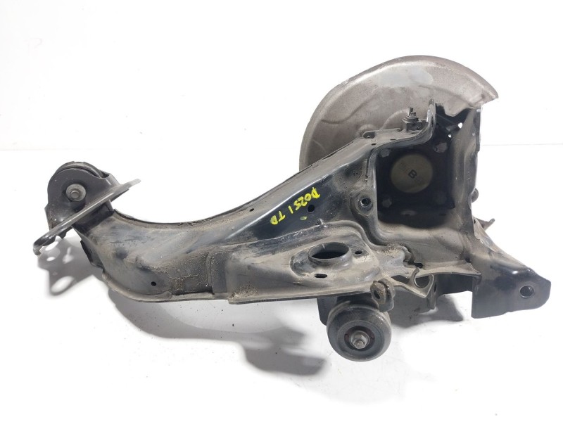 Recambio de mangueta trasera derecha para bmw 1 (f40) 118 d referencia OEM IAM 33308842880  