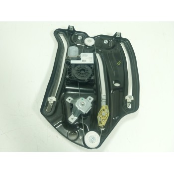 ELEVALUNAS TRASERO DERECHO 51375A2B0D6 5A071C6 