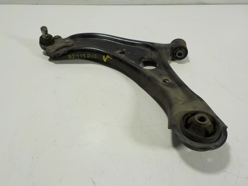 Recambio de brazo suspension inferior delantero izquierdo para hyundai tucson 1.7 crdi cat referencia OEM IAM 54500D7000  