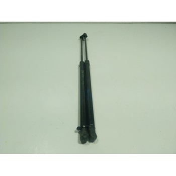 AMORTIGUADORES MALETERO / PORTON 81841Q0410 81841Q0410 81831Q0410