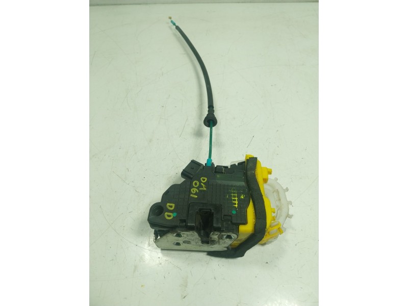 Recambio de cerradura puerta delantera derecha para kia cee´´d 1.6 gdi cat referencia OEM IAM 81320A2810 81320A2810 