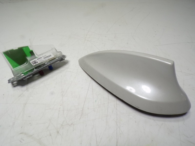 Recambio de antena para bmw serie 2 coupe (f22) 2.0 turbodiesel referencia OEM IAM 65209226893 925366403 65209259440