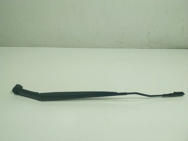 Recambio de brazo limpia delantero derecho para hyundai bayon (bc3) 1.2 mpi referencia OEM IAM 98321Q0000 98320Q0000 