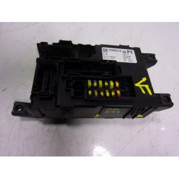 CAJA RELES / FUSIBLES 13382214 13382214 