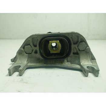 SOPORTE MOTOR IZQUIERDO A4152660000 