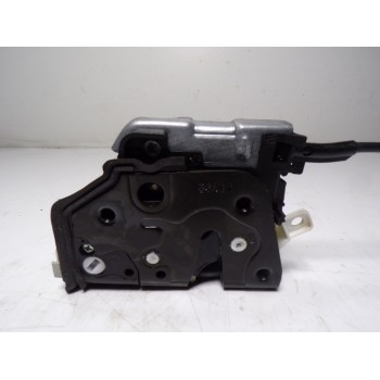 CERRADURA PUERTA TRASERA DERECHA 