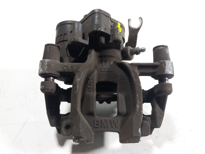 Recambio de pinza freno trasera derecha para bmw 1 (f40) 118 d referencia OEM IAM 34206883026 689260602 