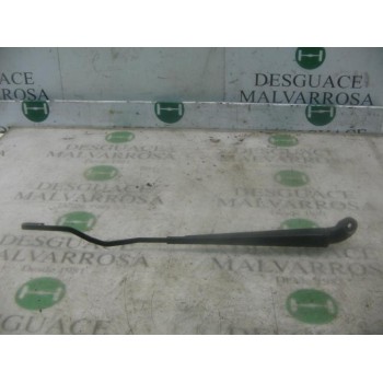 BRAZO LIMPIA DELANTERO DERECHO 