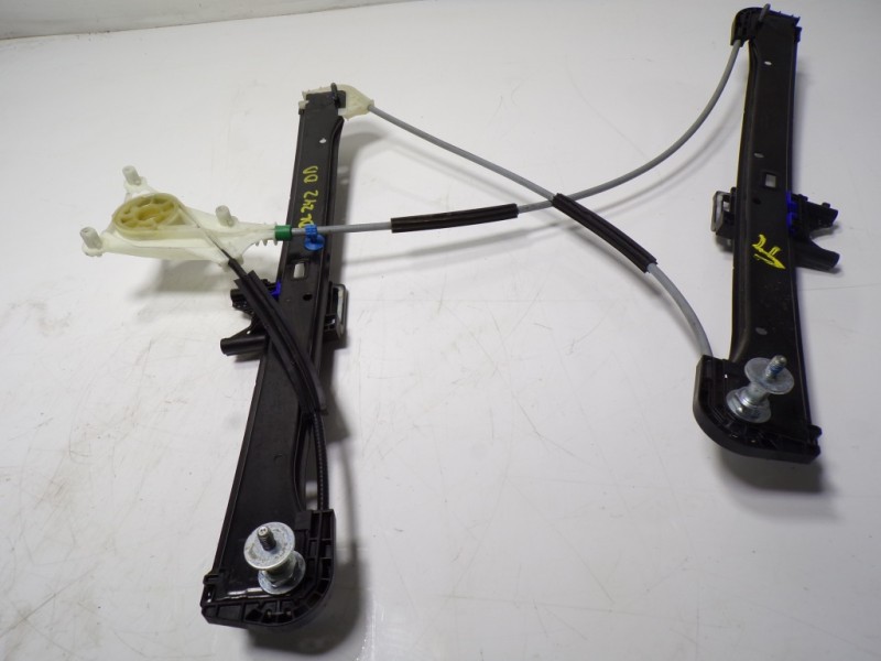 Recambio de elevalunas delantero derecho para audi a3 sportback (8vf) 35 tfsi s line referencia OEM IAM 8V4837462 8V4837462 