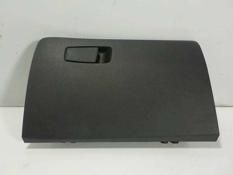 Recambio de guantera para hyundai tucson 1.7 crdi cat referencia OEM IAM 84510D7100TRY K3HTL57200 