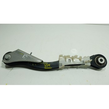 BRAZO SUSPENSION INFERIOR TRASERO DERECHO 