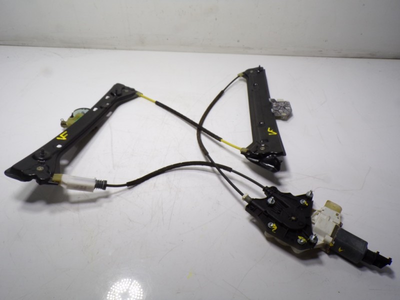 Recambio de elevalunas delantero derecho para bmw serie 2 coupe (f22) 2.0 turbodiesel referencia OEM IAM 51337292120 70460320 67