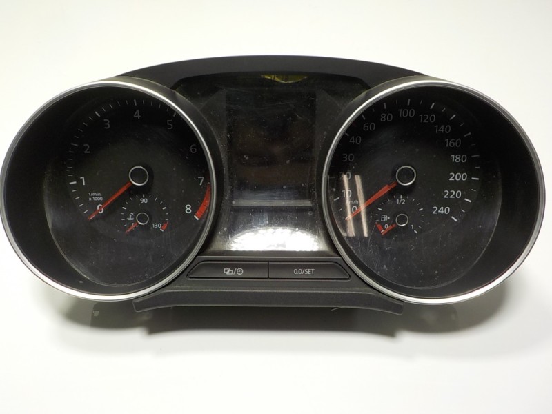 Recambio de cuadro instrumentos para volkswagen polo (6c1) 1.2 tsi referencia OEM IAM 6C0920740A 6C0920740A 