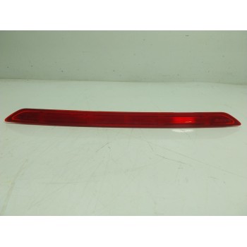 PILOTO TRASERO CENTRAL 63257477629 7477629 