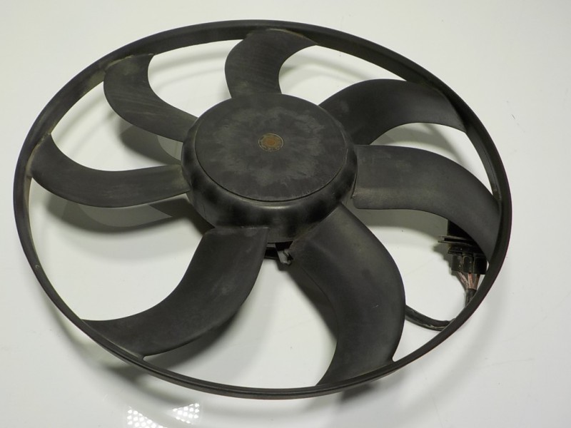 Recambio de electroventilador para volkswagen polo (6c1) 1.2 tsi referencia OEM IAM 6R0959455E 6R0959455C 