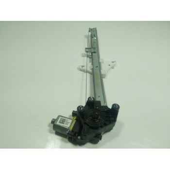 ELEVALUNAS DELANTERO DERECHO 82404Q0010 82460Q0000 