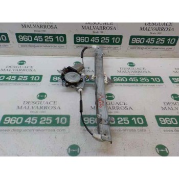 ELEVALUNAS DELANTERO DERECHO 807208H300 