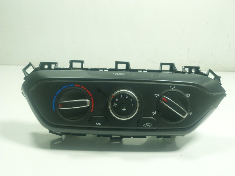 Recambio de mando calefaccion / aire acondicionado para hyundai bayon (bc3) 1.2 mpi referencia OEM IAM 97250Q0010TT6 97250Q0010 