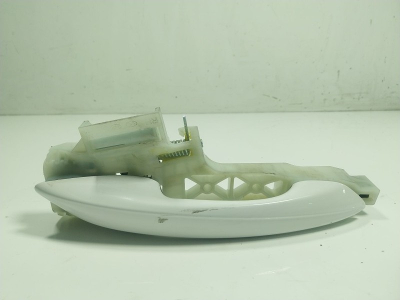 Recambio de maneta exterior delantera derecha para hyundai bayon (bc3) 1.2 mpi referencia OEM IAM 82661Q0010  