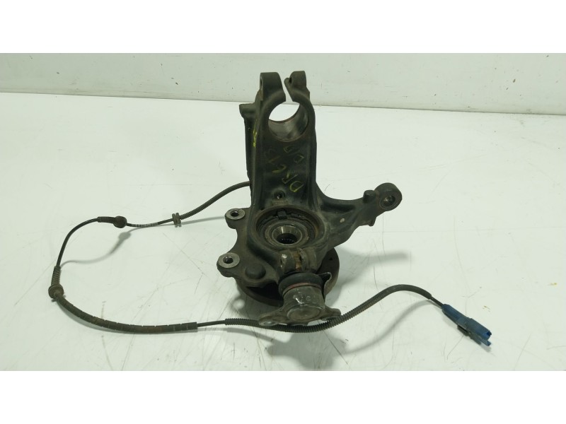 Recambio de mangueta delantera derecha para peugeot 208 i (ca_, cc_) 1.2 vti 82 referencia OEM IAM 1607557580  