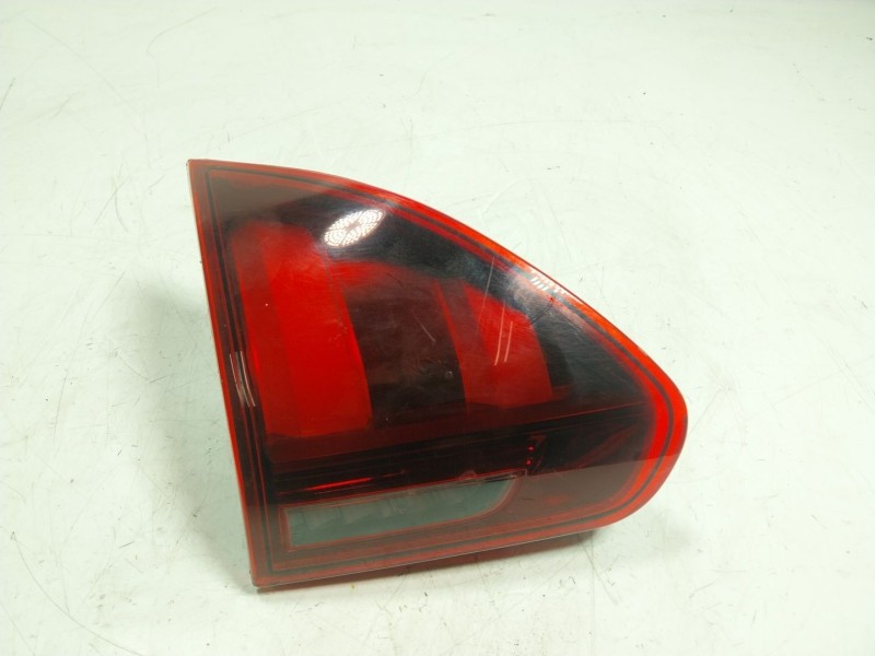 Recambio de piloto trasero izquierdo interior para peugeot 2008 (--.2013) referencia OEM IAM 9814758480  