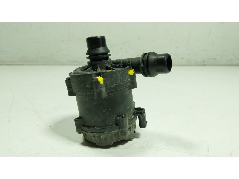 Recambio de bomba agua para bmw x6 (g06, f96) m referencia OEM IAM 11518638237 863823703 