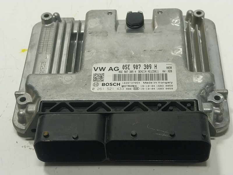 Recambio de centralita motor uce para seat leon (5f1) 1.5 tsi referencia OEM IAM 05E906018AR 05E907309H 