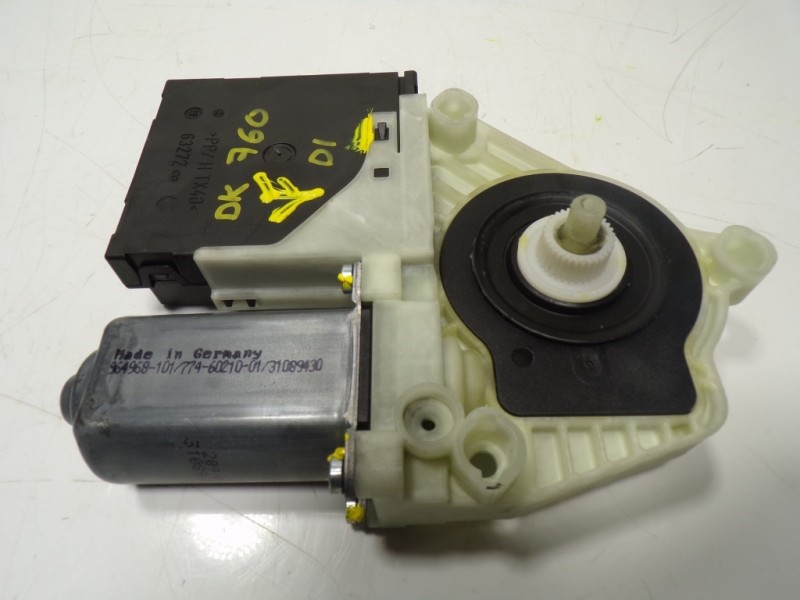 Recambio de motor elevalunas delantero izquierdo para volkswagen golf vi (5k1) 1.6 tdi referencia OEM IAM 5K0959701EZ03 5K095970
