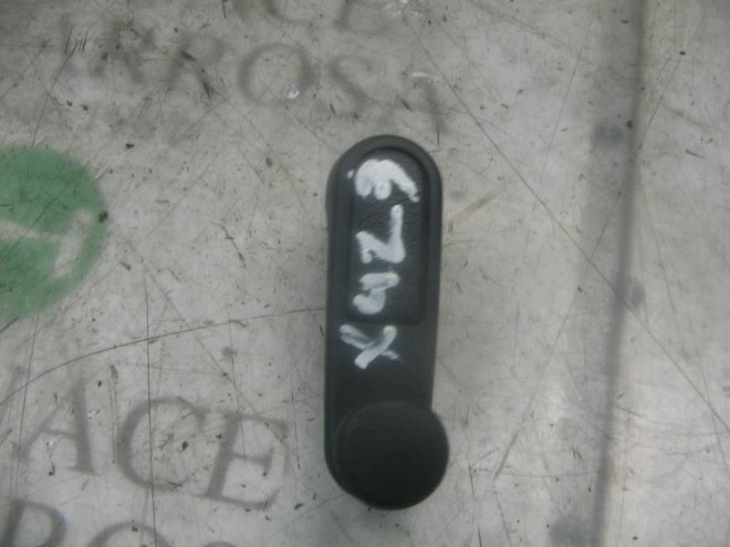 Recambio de maneta elevalunas trasera derecha para citroën xsara berlina 1.9 td exclusive referencia OEM IAM   