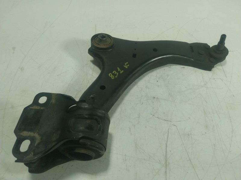 Recambio de brazo suspension inferior delantero derecho para volvo v60 i (155) d3 referencia OEM IAM 31317662  