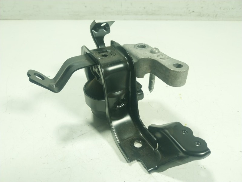 Recambio de soporte motor derecho para toyota yaris cross (mxp_) 1.5 hybrid (mxpj10) referencia OEM IAM 12305K0050  