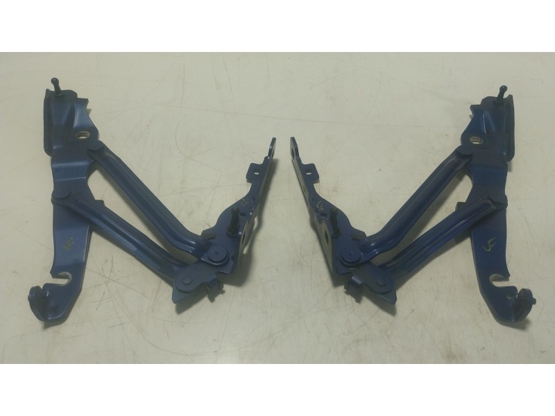 Recambio de moldura para mercedes-benz sl (r232) 55 amg 4-matic+ (232.480) referencia OEM IAM A2327502300 A2327502300 