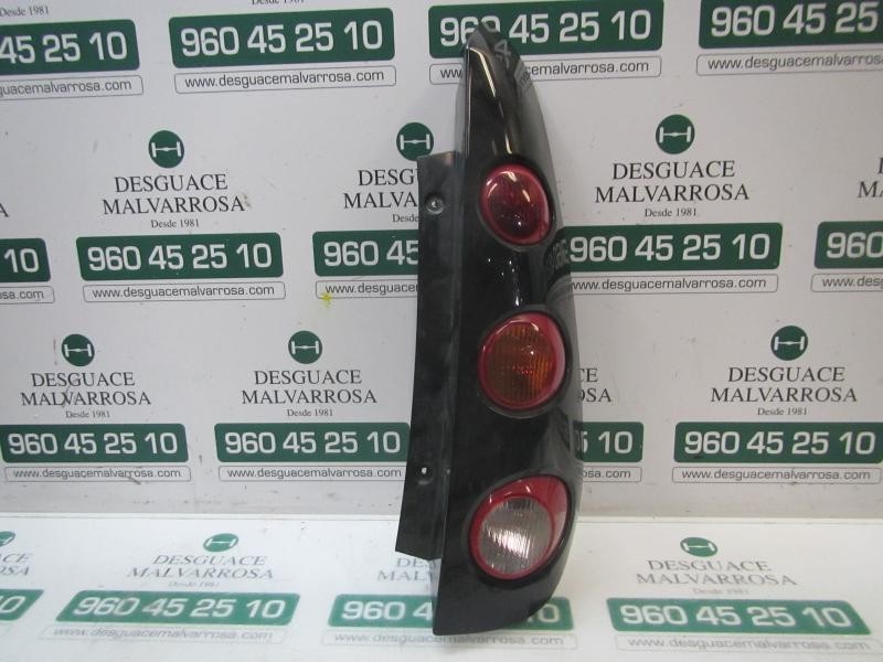 Recambio de piloto trasero derecho para smart forfour 1.5 cdi cat referencia OEM IAM   