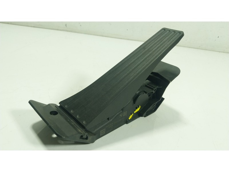 Recambio de potenciometro pedal para bmw 2 gran coupe (f44) 216 d referencia OEM IAM 35406889818 35406889818 