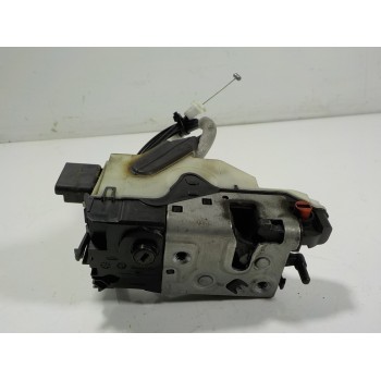 CERRADURA PUERTA TRASERA DERECHA 9812501180 