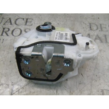 CERRADURA PUERTA TRASERA IZQUIERDA 