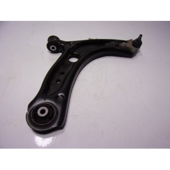 BRAZO SUSPENSION INFERIOR DELANTERO DERECHO 5WA407152A 