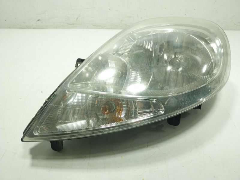 Recambio de faro izquierdo para renault trafic ii furgoneta (fl) 2.0 dci 90 (fl0h) referencia OEM IAM 8200701354 93859829 