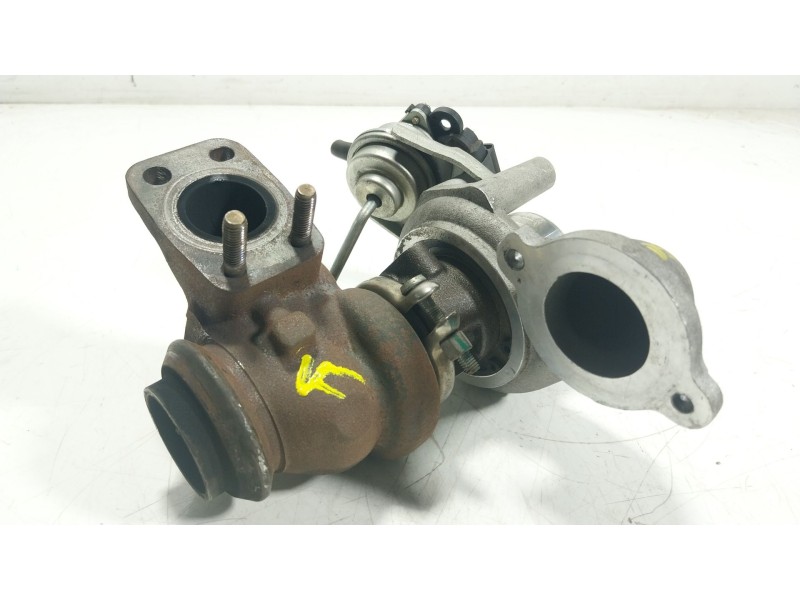 Recambio de turbocompresor para ford transit courier b460 furgoneta/monovolumen 1.5 tdci referencia OEM IAM 1696537 4937352020 